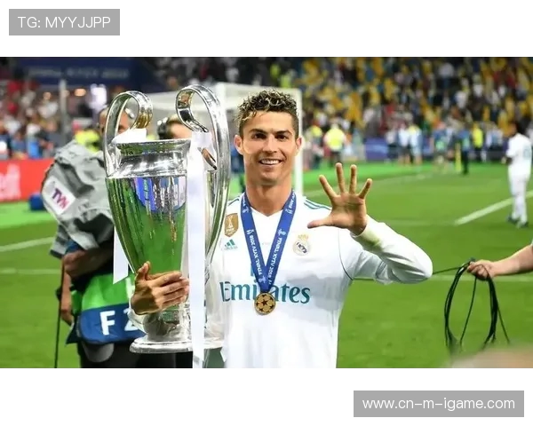 克里斯蒂亚诺罗纳尔多在世界足坛的辉煌传奇与永恒影响力