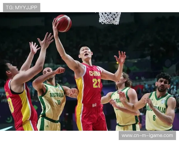 中国男篮力克澳大利亚队成功晋级世界杯八强 争夺奥运资格激战正酣
