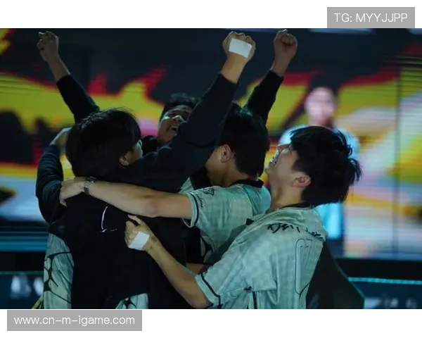 全球顶级电竞赛事巅峰对决见证选手激情对抗与荣耀加冕终极盛宴战 全球顶级电竞赛事巅峰对决见证选手激情对抗与荣耀加冕终极盛宴战