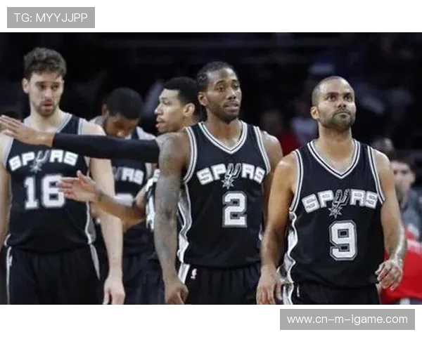 历史骑士与勇士阵容的对决分析与战术探讨